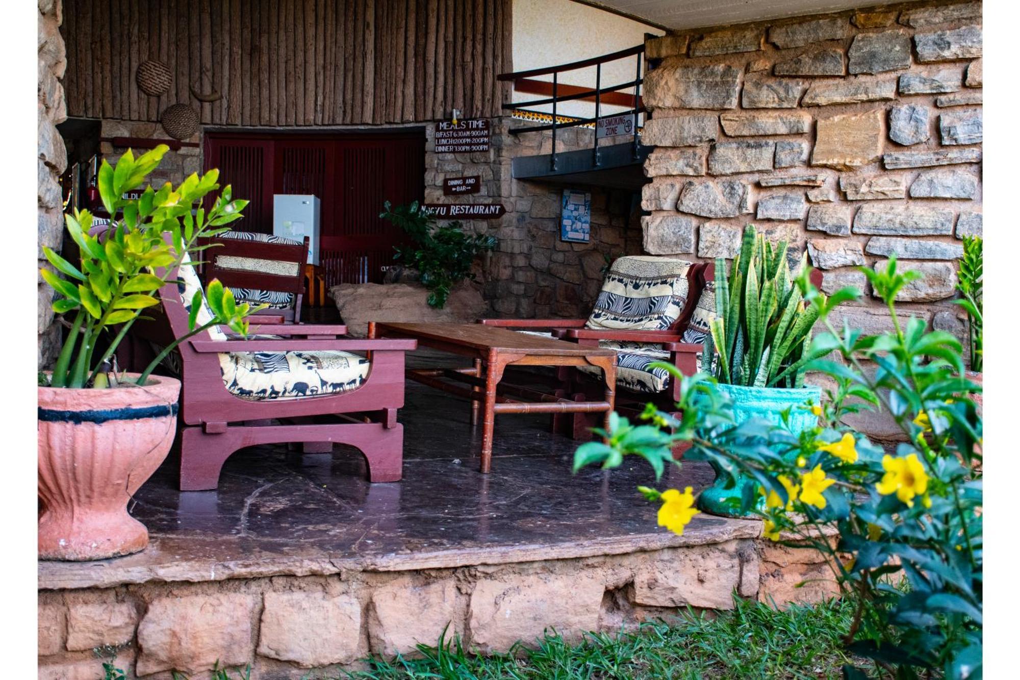 Voi Safari Lodge Extérieur photo